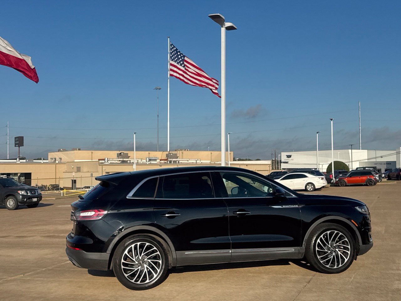Used 2019 Lincoln Nautilus Reserve w/ Cargo Utility Package FWD image 35