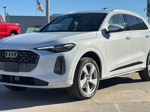 New 2025 Audi Q5 Premium AWD/4WD image 3