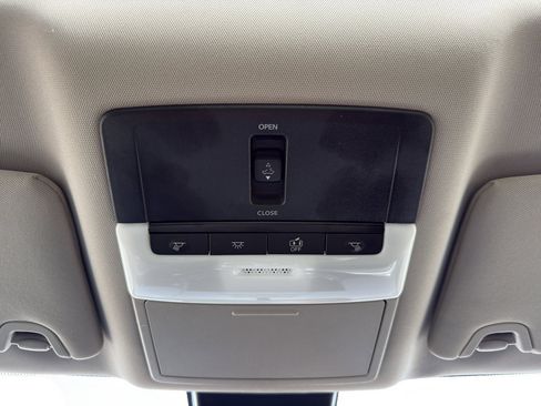 New 2026 Nissan Altima 2.5 SR AWD/4WD image 23