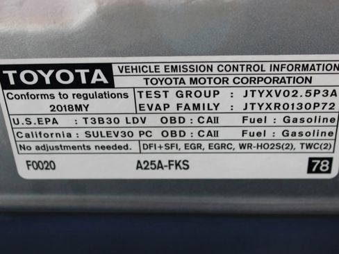 Used 2018 Toyota Camry SE FWD image 33