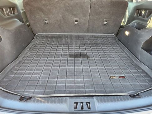 Used 2021 Ford Edge SEL w/ Convenience Package image 32