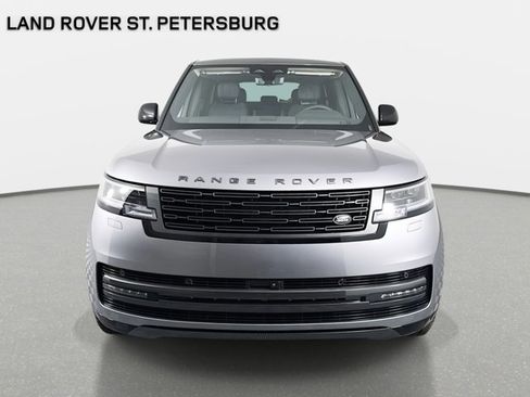 New 2026 Land Rover Range Rover SE image 2