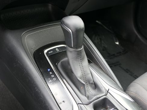Used 2022 Toyota Corolla SE w/ Carpet Mat Package (TMS) FWD image 21