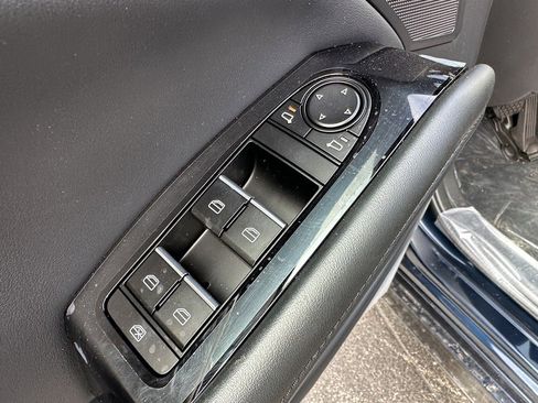 New 2026 MAZDA MAZDA3 2.5 S Sedan w/ Preferred Pkg image 18