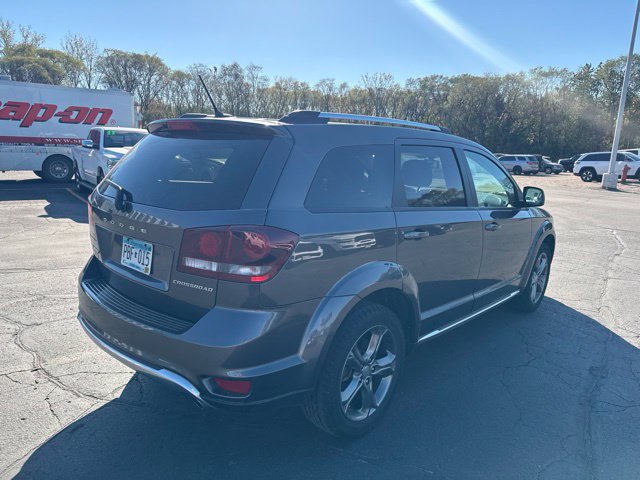 Used 2017 Dodge Journey Crossroad w/ Popular Equipment Group FWD image 10