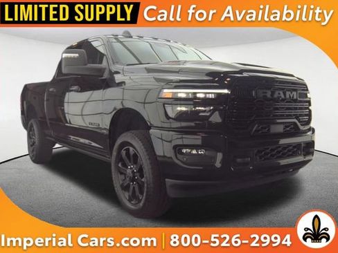 Used 2025 RAM 2500 Laramie AWD/4WD image 1