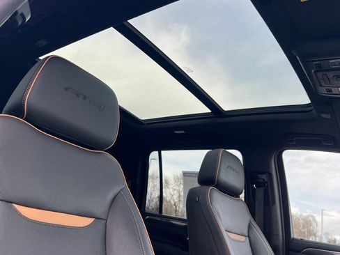 Certified 2022 GMC Yukon XL AT4 w/ Max Trailering Package image 15