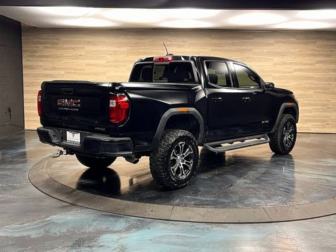 Used 2024 GMC Canyon AT4 w/ LPO, Off Road Lift Package image 10