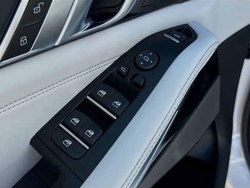 New 2026 BMW X5 xDrive40i image 23