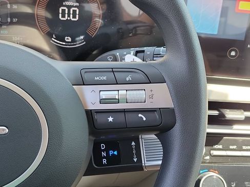 New 2026 Hyundai Tucson SEL FWD image 8