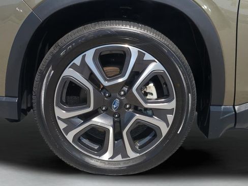 Used 2023 Subaru Ascent Touring AWD/4WD image 27