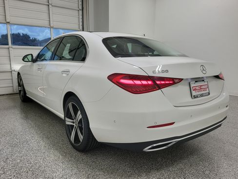 Used 2025 Mercedes-Benz C 300 Sedan image 4