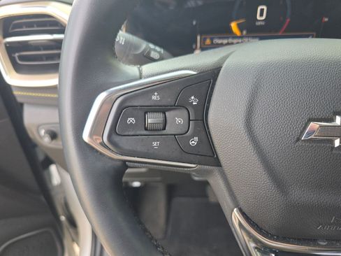 Used 2024 Chevrolet TrailBlazer ACTIV w/ Driver Confidence Package image 15