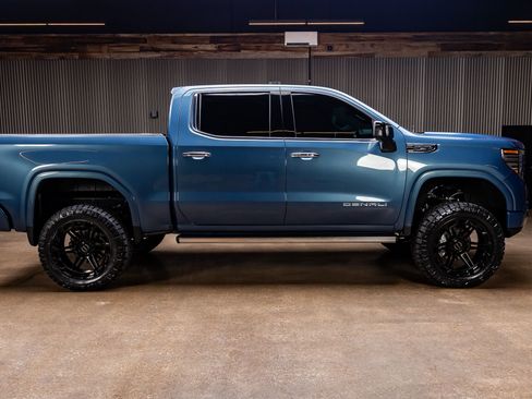 Used 2026 GMC Sierra 1500 Denali Ultimate AWD/4WD image 11