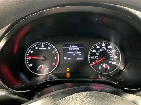 Used 2023 Kia Seltos LX AWD/4WD image 24
