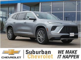 Used 2025 Buick Enclave Avenir video 1