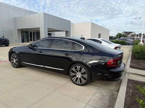 Used 2023 Volvo S90 B6 Plus AWD/4WD image 4