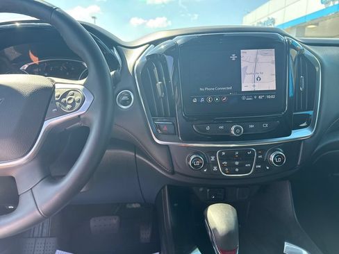 Used 2023 Chevrolet Traverse RS w/ LPO, Floor Liner Package AWD/4WD image 21