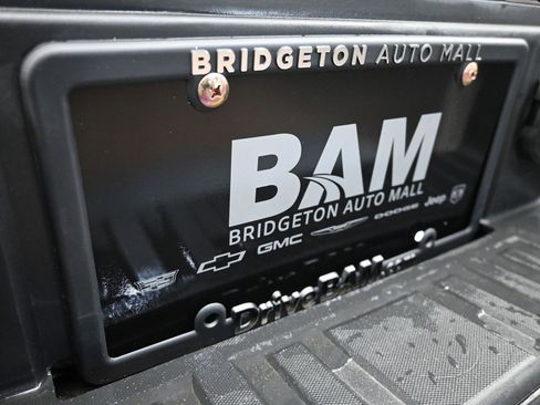 Used 2018 Chevrolet Silverado 1500 Custom w/ Custom Value Package image 23