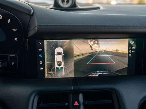 Certified 2021 Porsche Taycan Turbo S image 19