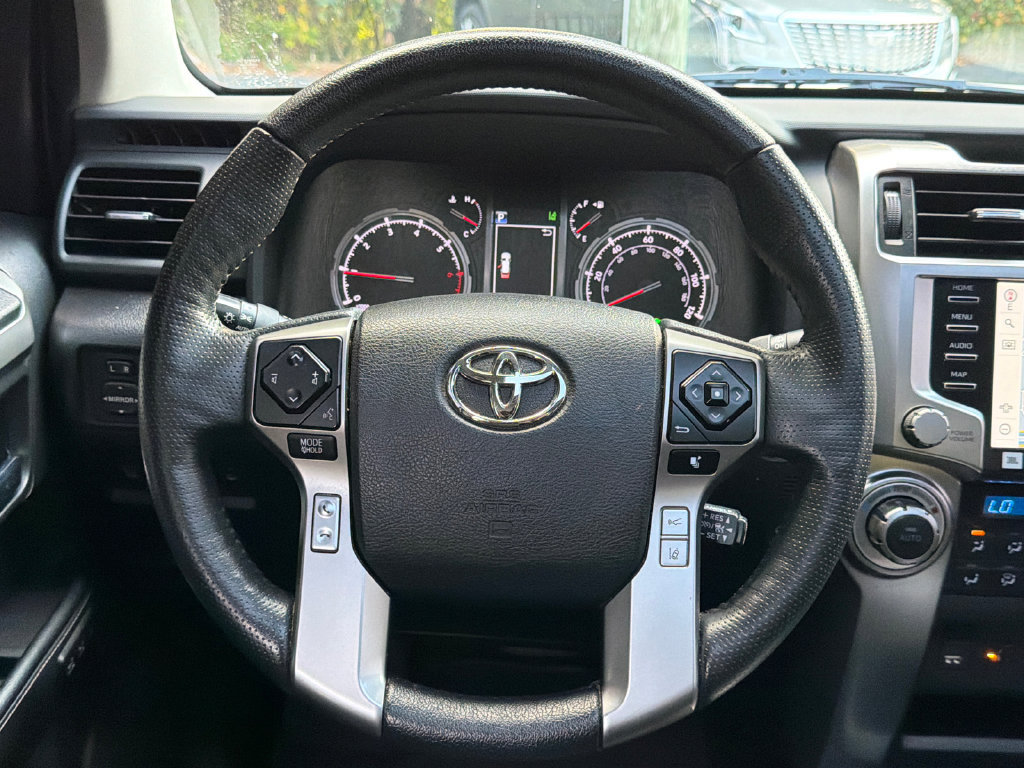 Used 2023 Toyota 4Runner Limited RWD image 23