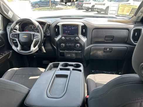 Used 2020 Chevrolet Silverado 1500 LT RWD image 10