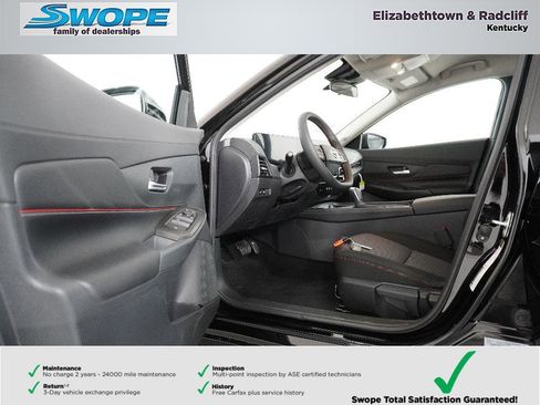 New 2026 Nissan Sentra SR w/ Floor Mat Package image 23