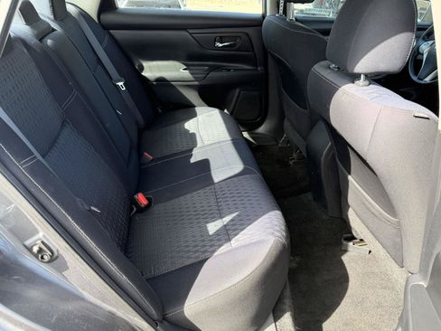Used 2017 Nissan Altima 2.5 S w/ Power Driver Seat Package FWD image 16