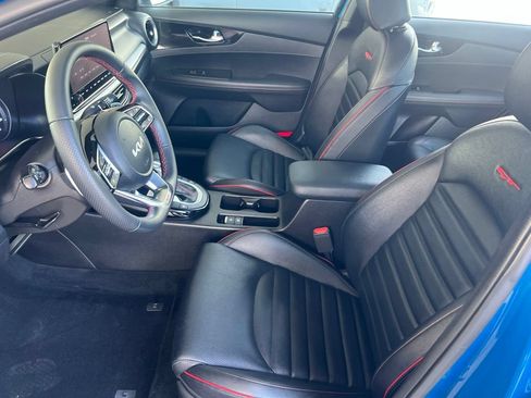 Certified 2022 Kia Forte GT w/ GT2 Package FWD image 4