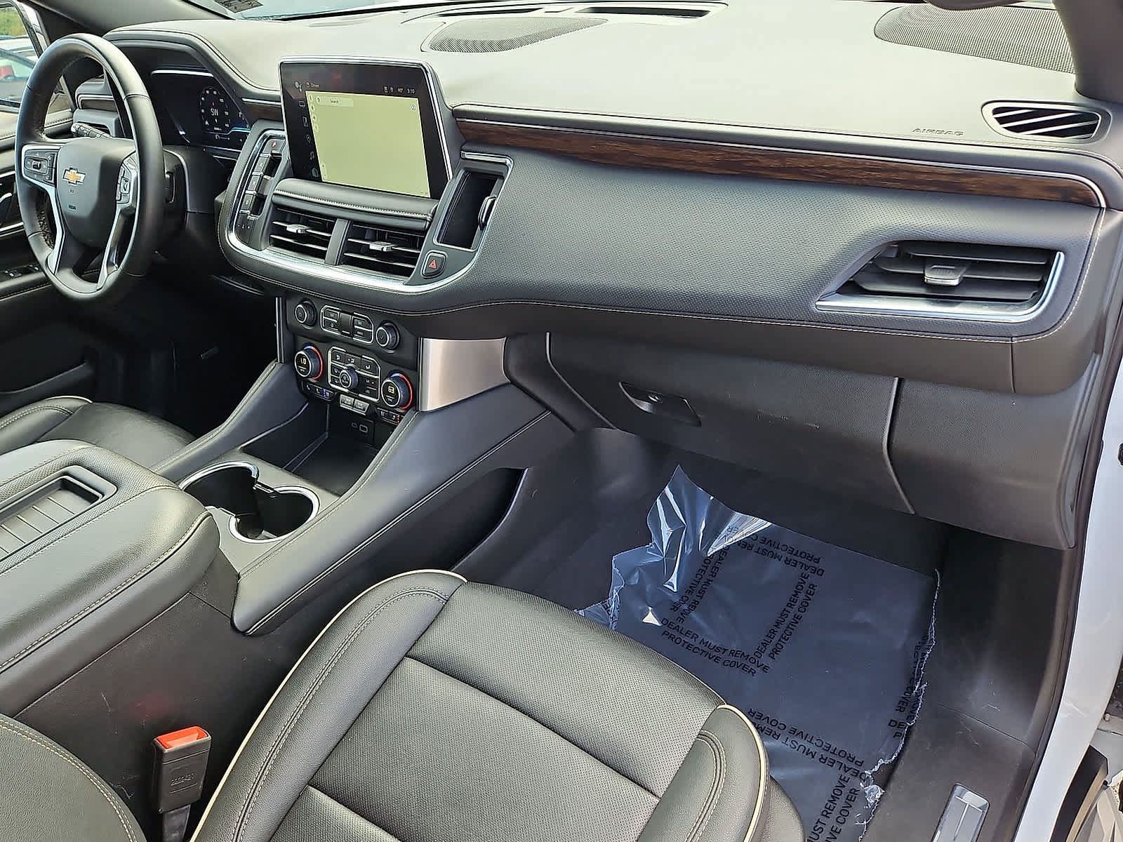 Certified 2024 Chevrolet Suburban Premier AWD/4WD image 34