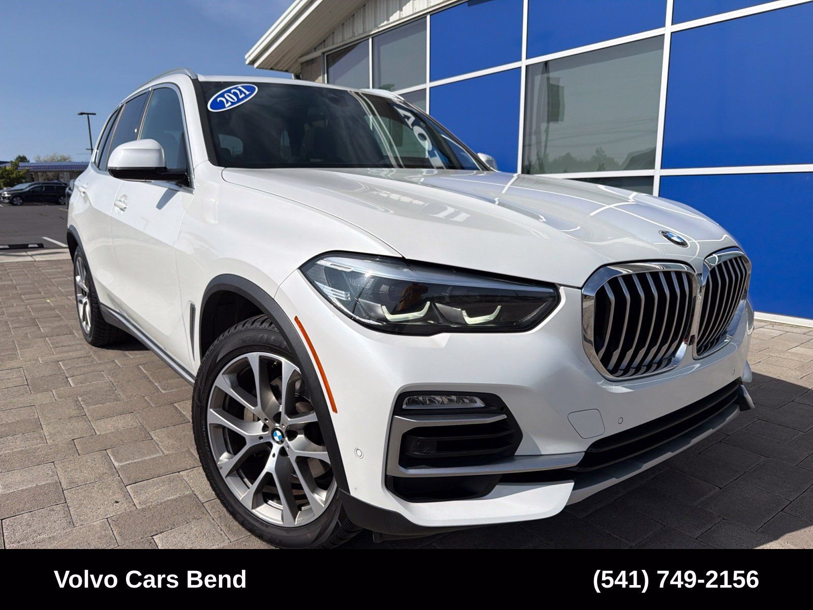 Used 2021 BMW X5 xDrive40i w/ Convenience Package AWD/4WD image 2