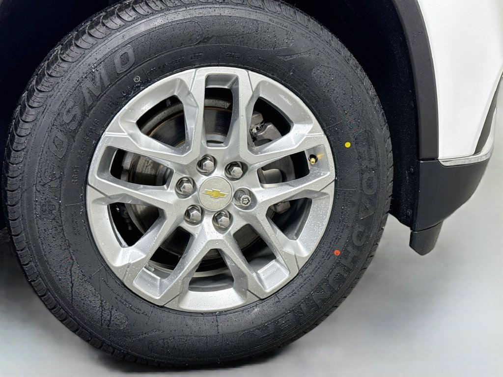 Used 2019 Chevrolet Traverse LT FWD image 31