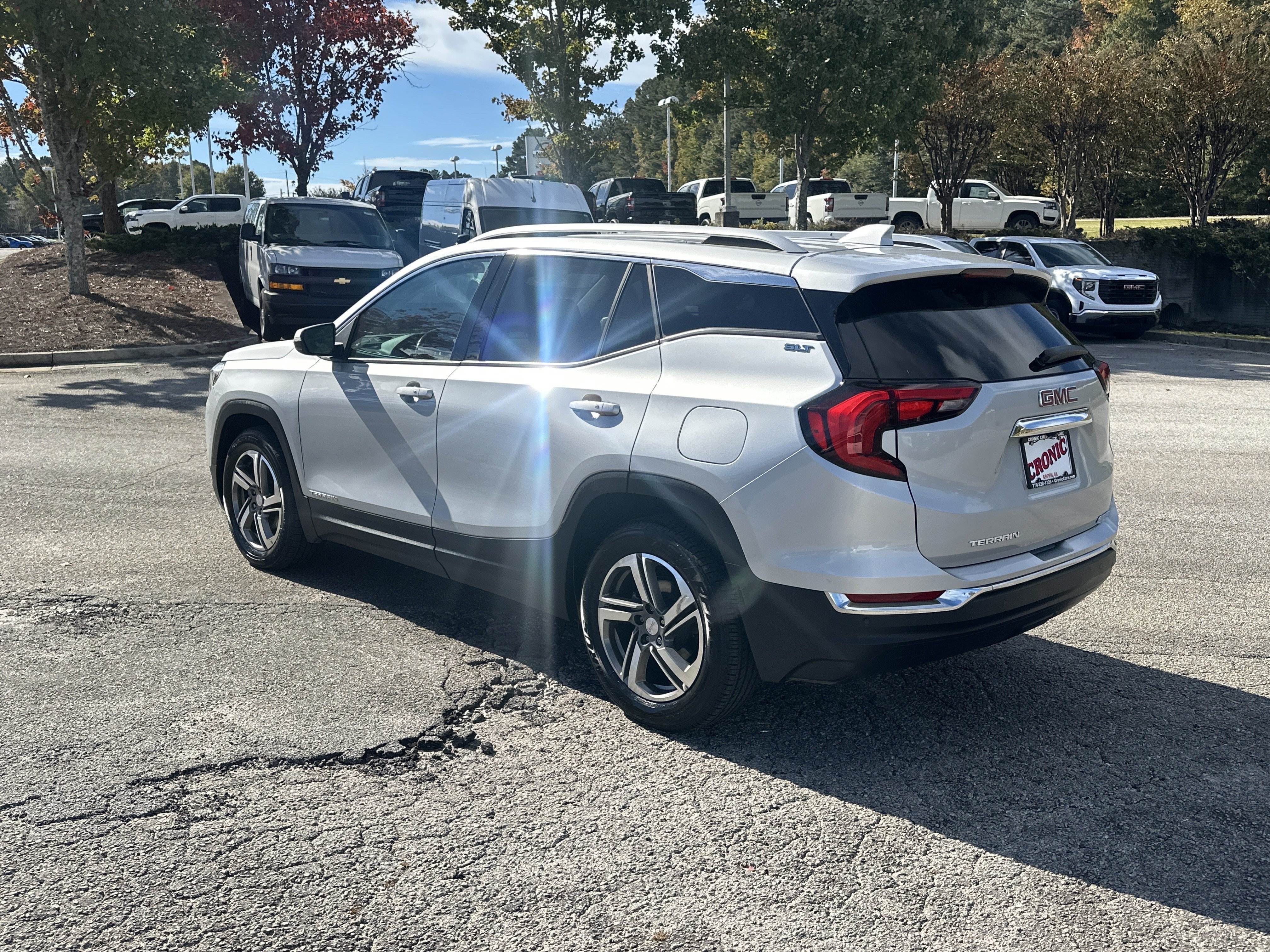 Used 2020 GMC Terrain SLT w/ Preferred Package FWD image 5