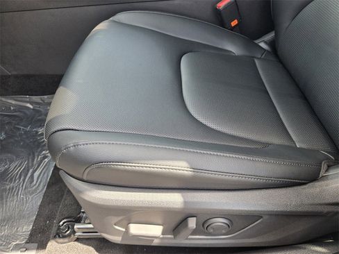 New 2026 Kia Sportage EX w/ EX Panorama Roof Package image 12