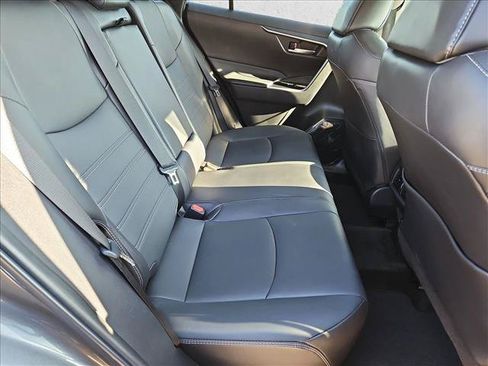 Used 2022 Toyota RAV4 XLE Premium FWD image 20
