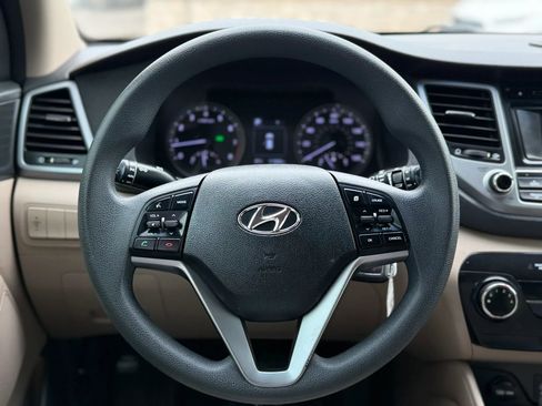 Used 2016 Hyundai Tucson SE FWD image 42