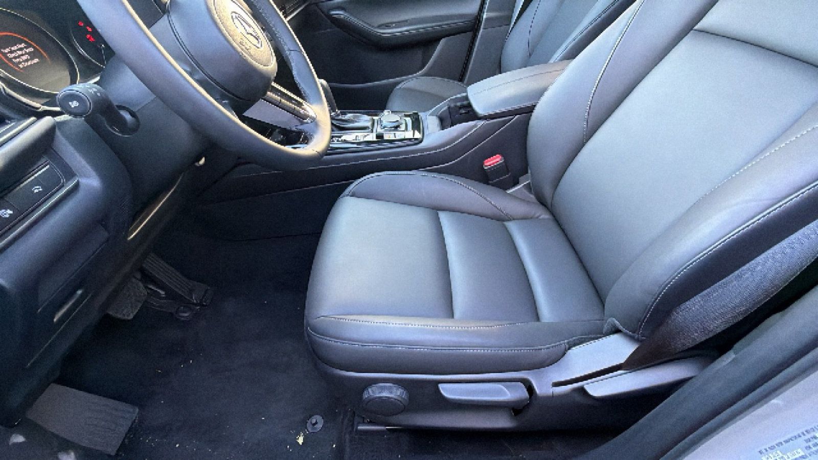 Used 2025 MAZDA CX-30 AWD 2.5 S w/ Select Sport Pkg image 24
