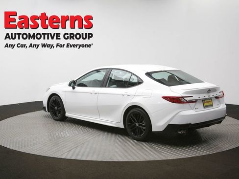 Used 2025 Toyota Camry SE FWD image 64