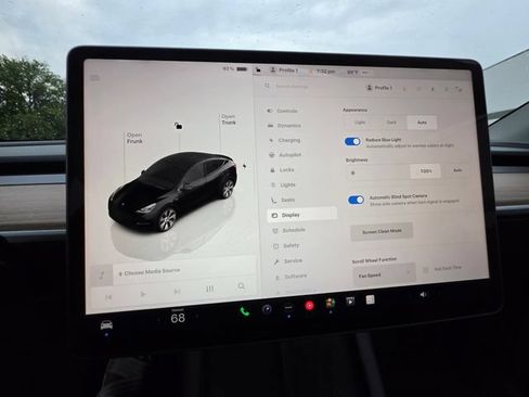 Used 2023 Tesla Model Y Long Range AWD/4WD image 50