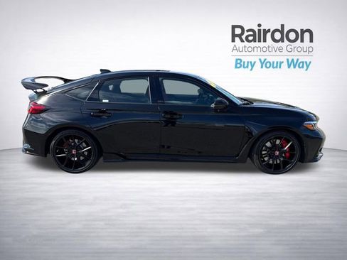 Used 2023 Honda Civic Type R image 10