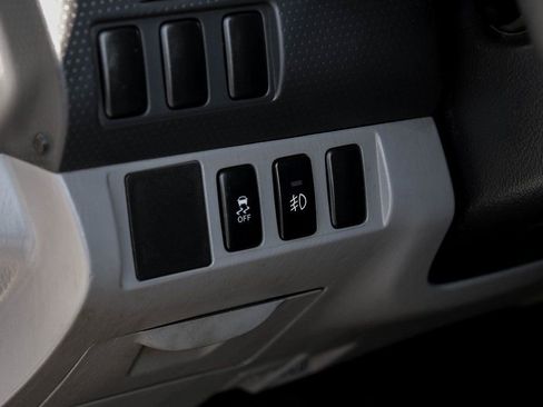 Used 2013 Toyota Tacoma 2WD Access Cab image 23