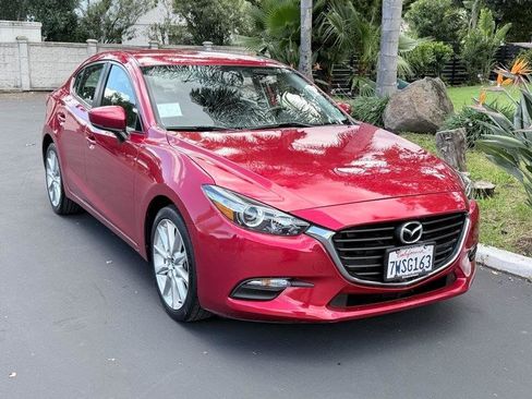 Used 2017 MAZDA MAZDA3 Touring image 4
