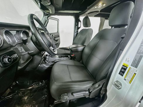 Used 2021 Jeep Wrangler Unlimited Sport AWD/4WD image 15