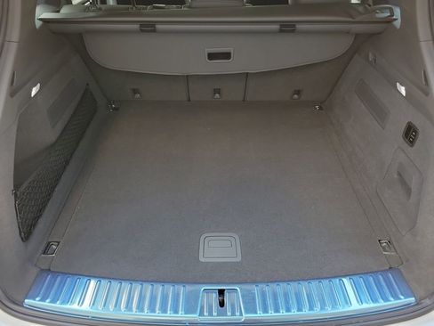 Certified 2023 Porsche Cayenne Platinum Edition AWD/4WD image 17