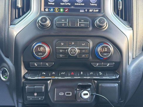 Used 2019 Chevrolet Silverado 1500 RST AWD/4WD image 19