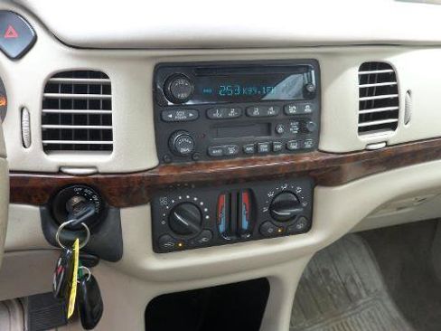 Used 2004 Chevrolet Impala LS w/ Preferred Equipment Group image 19