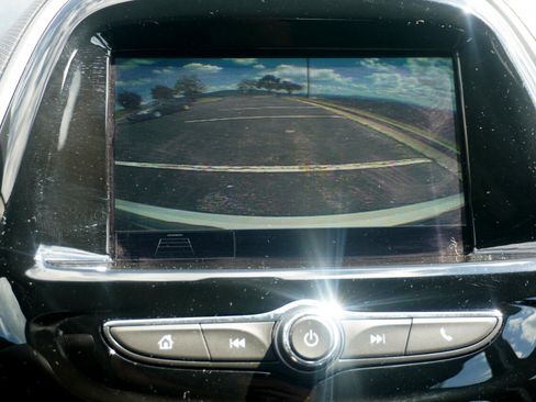 Used 2020 Chevrolet Spark LT image 27