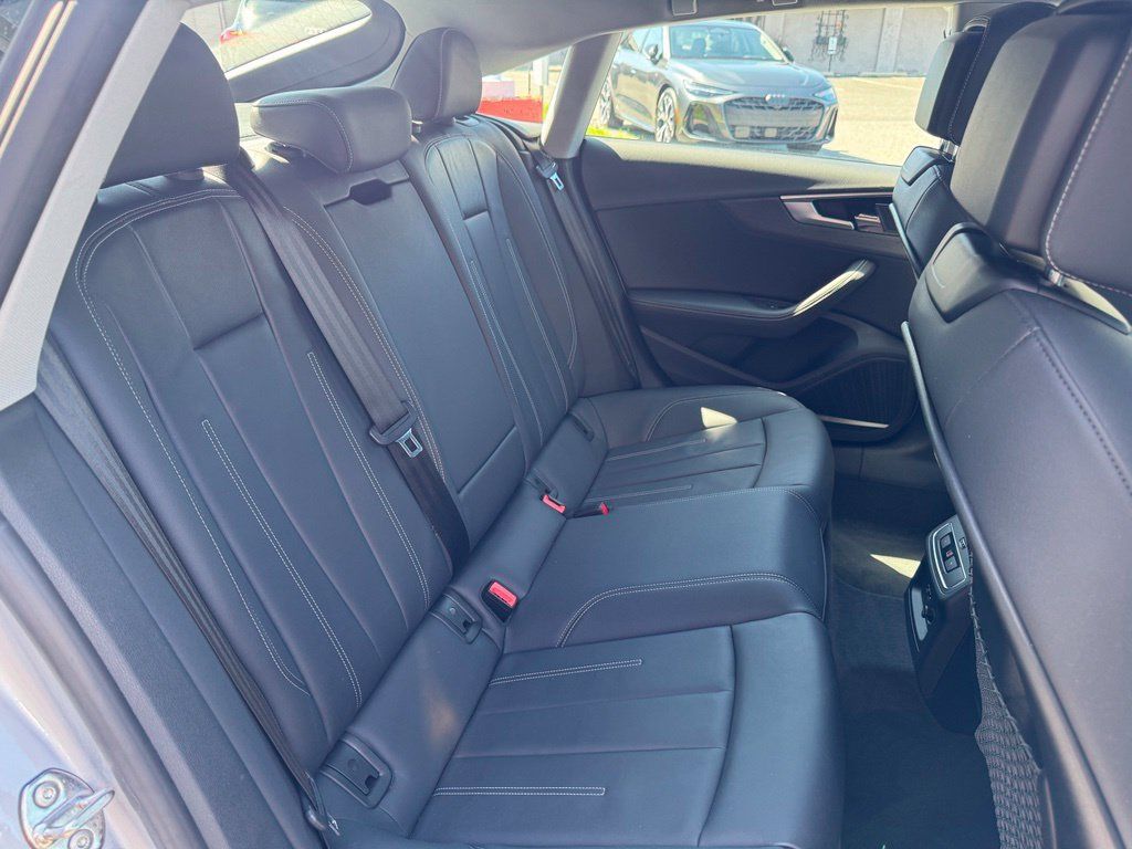 Used 2022 Audi A5 2.0T Premium Plus AWD/4WD image 28