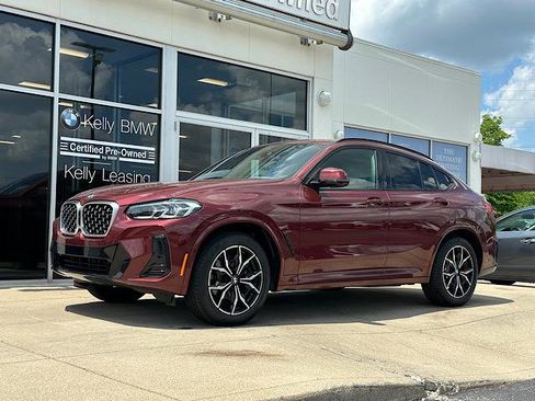 Certified 2022 BMW X4 xDrive30i w/ M Sport Package 2 AWD/4WD image 4