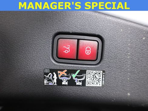 Certified 2026 Mercedes-Benz CLE 450 4MATIC Coupe image 70